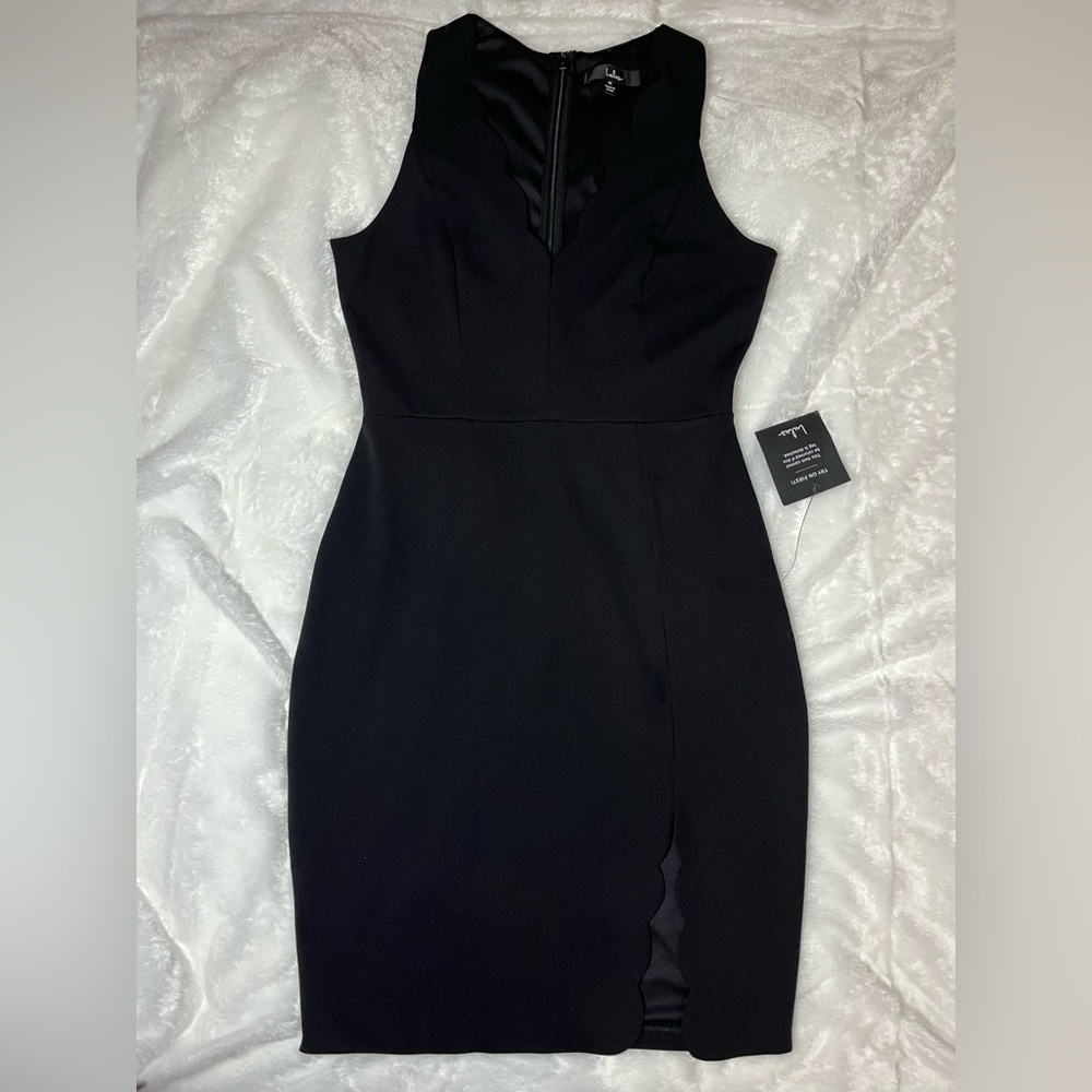 lulu's new dress